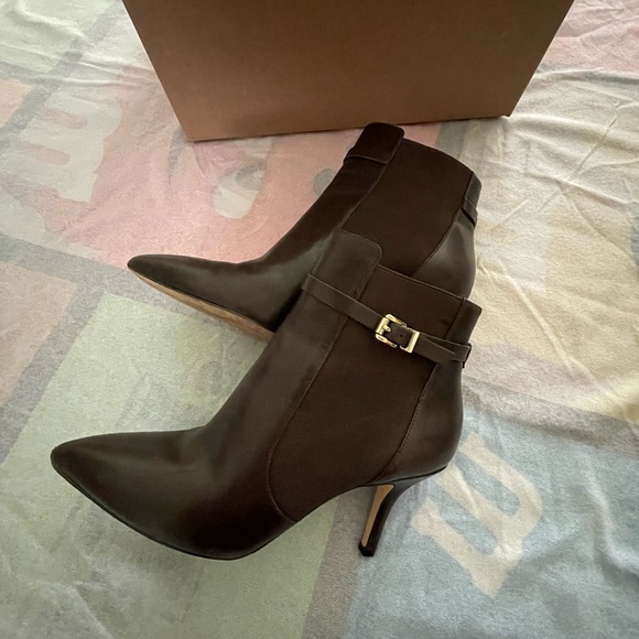 Michael Kors leather boots, size 8 - Picture 2 of 5